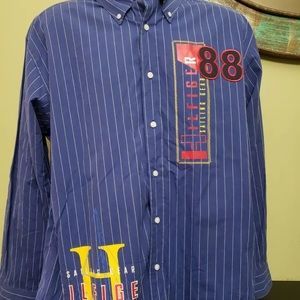Men’s vintage Tommy Hilfiger Button Down Shirt L